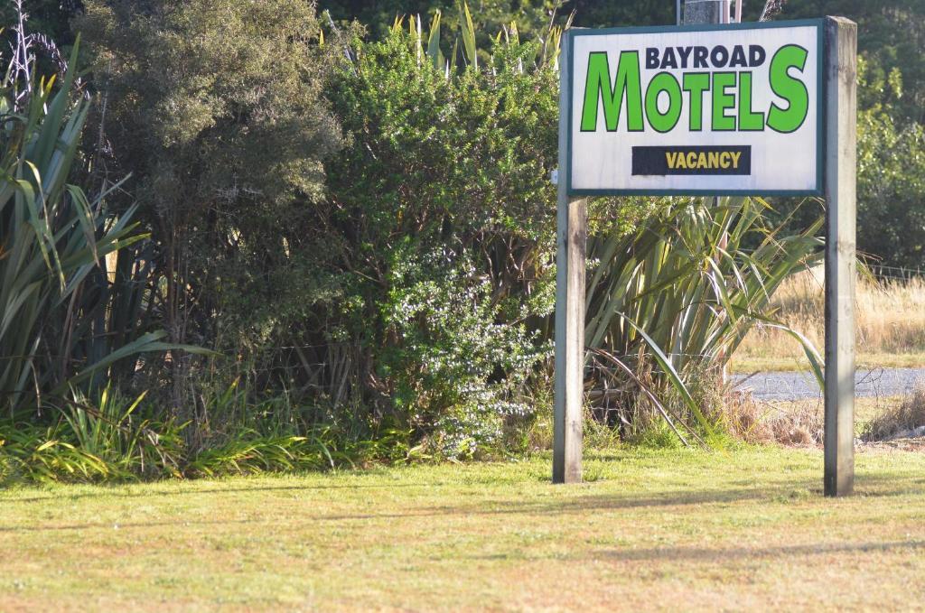 Bay Road Motels Haast Exteriör bild